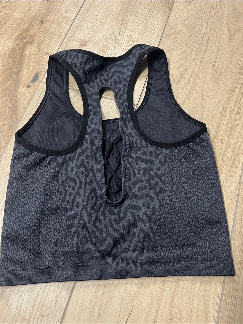 Gymshark Black Subtle Pattern Racerback Sports Bra - Picture 4 of 4